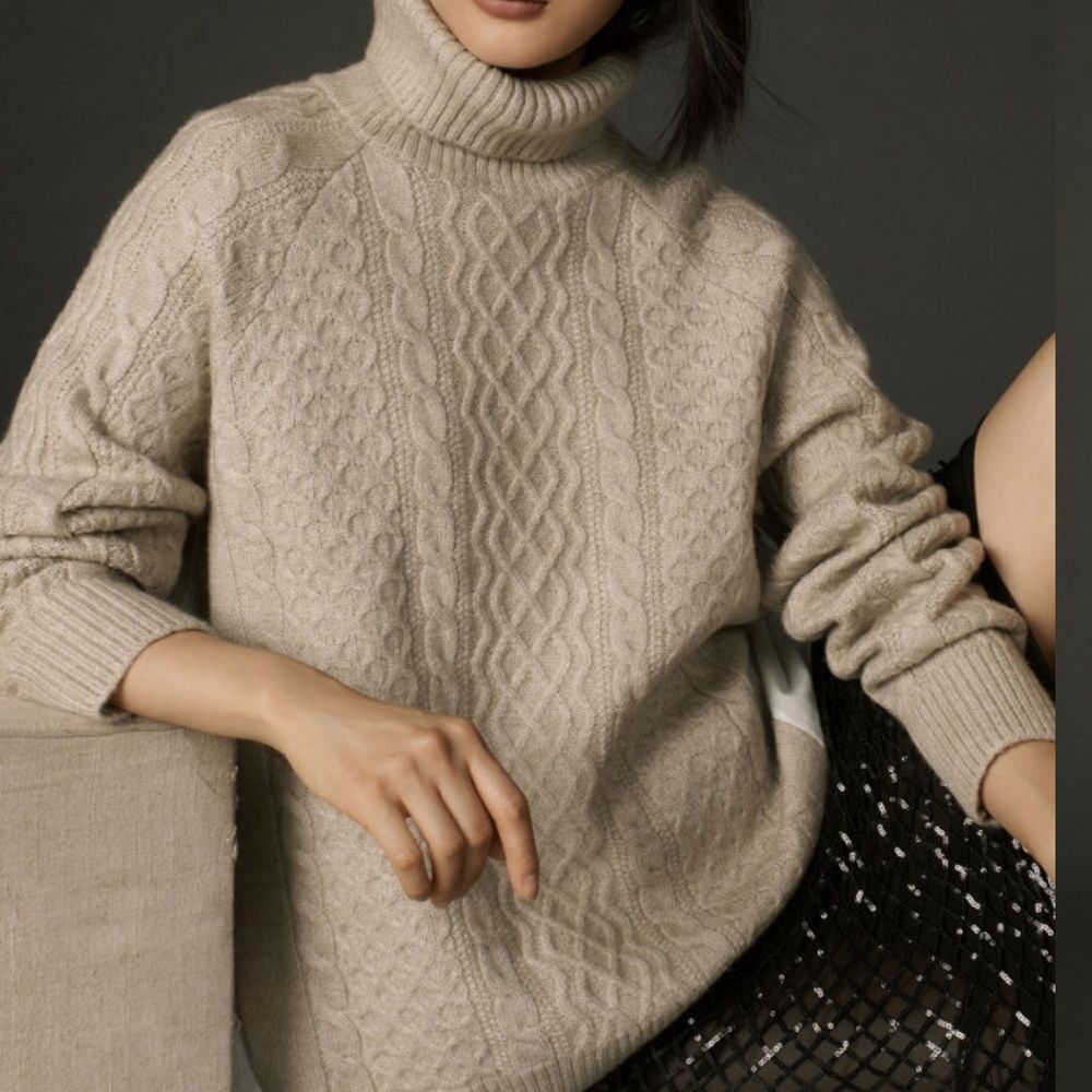 Anthropologie MIxea Media lurteneck cabie Sweater
FF19